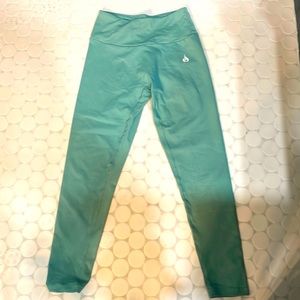 Ryderwear scrunch leggings